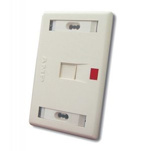 Mặt wallplate chữ nhật COMMSCOPE 1 port (màu hạnh nhân) - Cái Mặt wallplate chữ nhật COMMSCOPE 1 port (màu hạnh nhân) - Cái