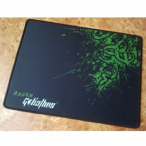 Lót chuột Razer có viền 20x25 H-1 - Miếng