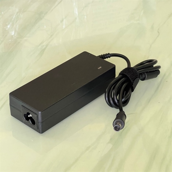 Sạc laptop Dell chuôi lớn 19.5V 4.62A (90w) đầu 7.4*5.0mm