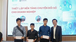 Workshop “Thiết lập nền tảng chuyển đổi số cho doanh nghiệp” do ViHAT x EQVN tổ chức thu hút hàng trăm khách mời tham dự