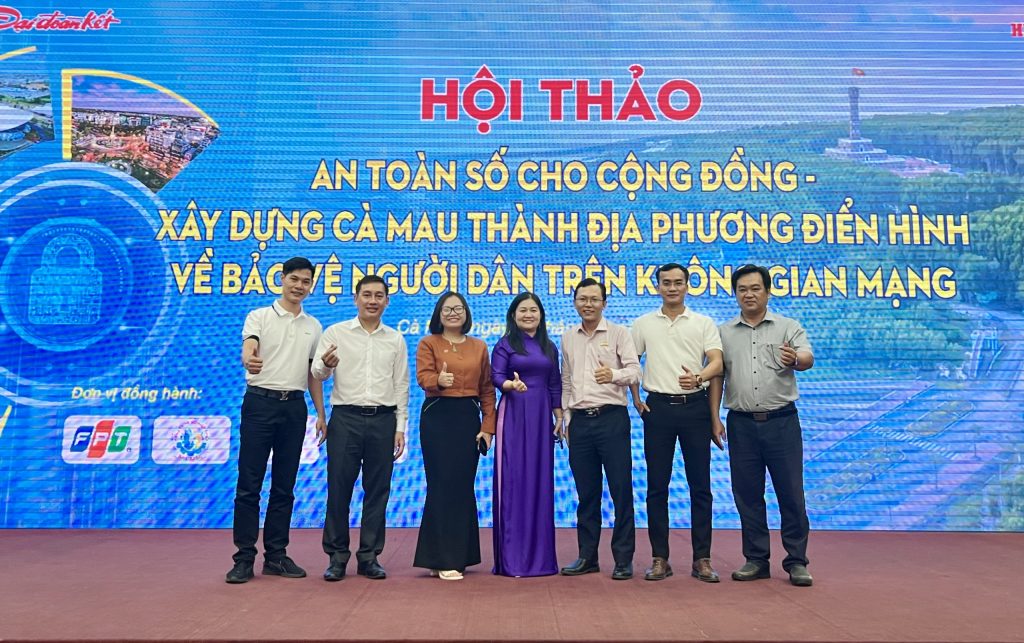 Xây dựng Cà Mau thành địa phương điển hình về bảo vệ người dân trên không gian mạng